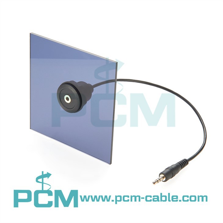 3.5mm Male to 3.5mm Female Car Truck Dashboard Flush Mount 3.5mm 18 AUX Audio Jack Extension Cable with Mounting Panel for Car Boat and Motorcycle